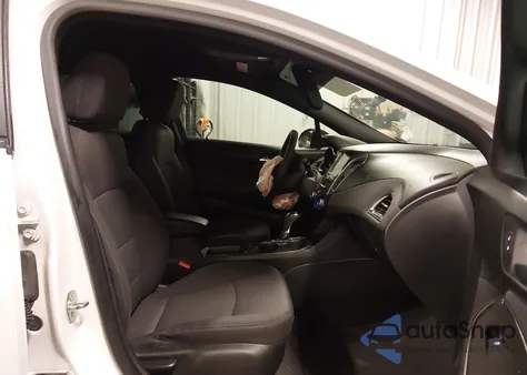 2018 Chevrolet Cruze Lt Auto from USA, damaged, VIN 1G1BE5SM8J7230071